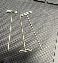 Load image into Gallery viewer, Dritz Nickel-Plated Steel T-Pin - Silver (1/2 lb)