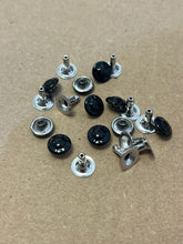 Load image into Gallery viewer, Vintage Rapid Rivets - Glossy Black
