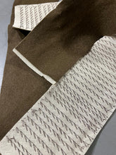 Load image into Gallery viewer, Under Collar – Felted Interlining