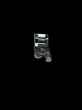 Load image into Gallery viewer, Roll hem foot (home machine)