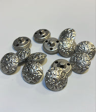 Load image into Gallery viewer, Leaf Engraved Buttons - Silver
