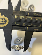 Load image into Gallery viewer, Shoe Lace Buttons
