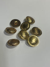 Load image into Gallery viewer, Cross-hatch pattern Button
