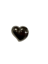 Load image into Gallery viewer, Silver heart shape buttons

