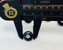 Load image into Gallery viewer, Black Diamond-cut button (w/white stone)

