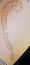 Load image into Gallery viewer, French Curve for domestic use
