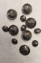 Load image into Gallery viewer, Round Skull &amp; Crossbones shank button
