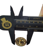 Load image into Gallery viewer, Equestrian Horsehead Button
