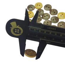 Load image into Gallery viewer, Buffalo Horn buttons
