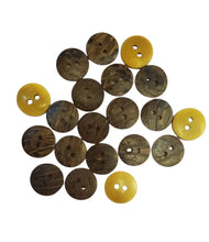 Load image into Gallery viewer, Buffalo Horn buttons
