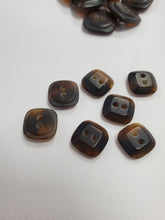 Load image into Gallery viewer, Squircle-shaped Horn buttons
