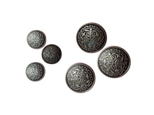 Load image into Gallery viewer, Celtic flowers metal shank buttons
