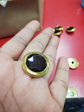 Load image into Gallery viewer, Vintage gold rim buttons
