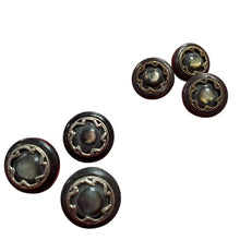 Load image into Gallery viewer, Vintage lucite buttons
