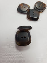 Load image into Gallery viewer, Squircle-shaped Horn buttons
