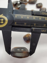 Load image into Gallery viewer, Squircle-shaped Horn buttons
