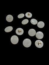 Load image into Gallery viewer, Metal-pin small MOP buttons
