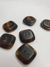 Load image into Gallery viewer, Squircle-shaped Horn buttons
